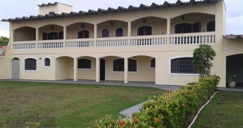 Casa com 4 dormitórios à venda, 380 m² por R$ 900.000,00 - Jardim Icaraiba - Peruíbe/SP