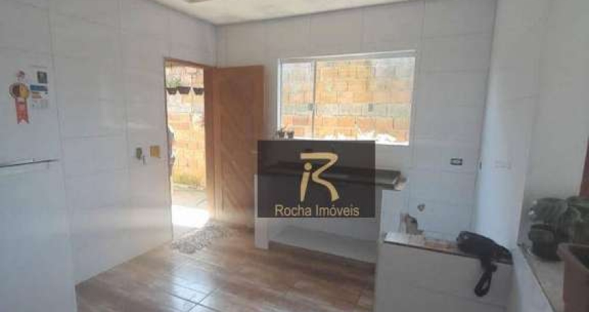 Casa com 2 dormitórios à venda, 84 m² por R$ 280.000,00 - Flora Rica II - Peruíbe/SP