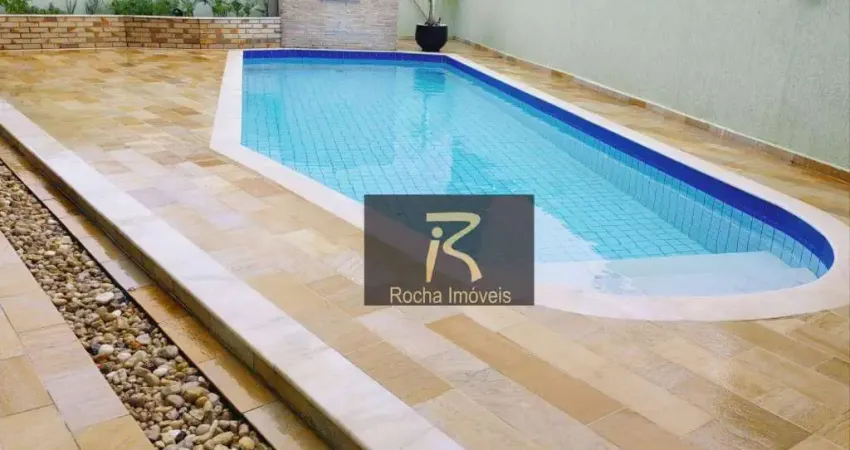 Sobrado com 4 dormitórios à venda, 241 m² por R$ 1.400.000,00 - Jardim Marcia - Peruíbe/SP