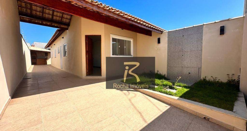 Casa com 2 dormitórios à venda, 70 m² por R$ 330.000,00 - Estância Flora Rica - Peruíbe/SP
