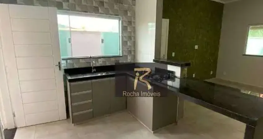 Casa com 2 dormitórios à venda, 95 m² por R$ 375.000,00 - Cidade Nova Peruibe - Peruíbe/SP