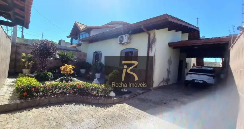 Casa com 2 dormitórios à venda por R$ 450.000 - Cidade Nova Peruibe - Peruíbe/SP