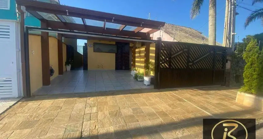 Excelente casa com 3 dormitórios 1 500 mts da praia por R$ 650.000.00 - Parque Oasis - Peruíbe/SP