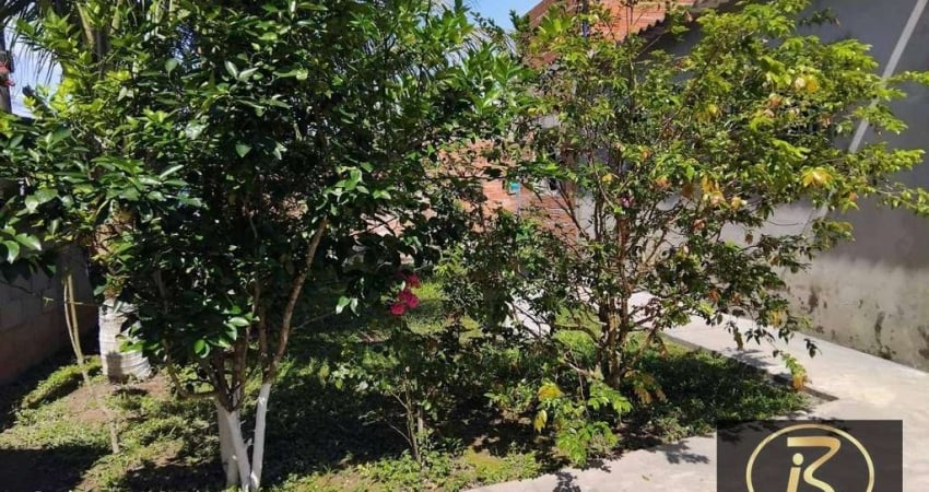 Casa Linda – Reformada e Pronta para Morar!  Se você busca conforto e qualidade de vida, esta casa é perfeita para você! Totalmente reformada, com tud