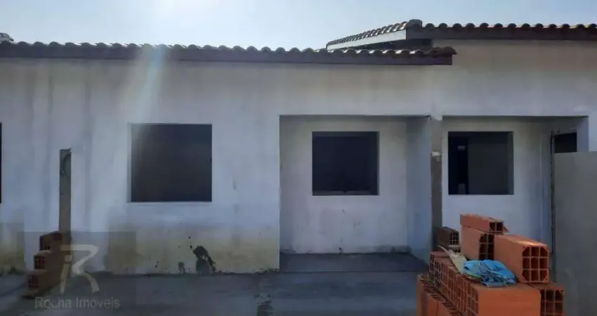 Casa com 2 dormitórios à venda, 68 m² por R$ 220.000,00 - Jardim Prados - Peruíbe/SP
