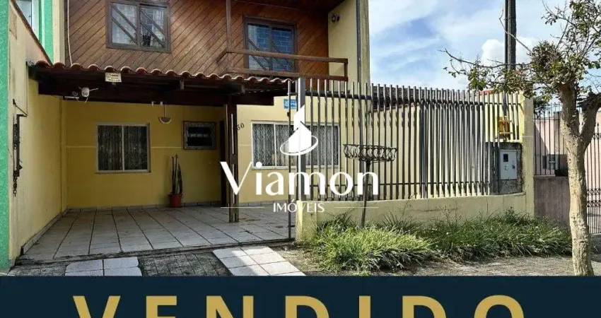 Casa com 3 quartos à venda na Rua Virgínia Dalabona, 930, Orleans, Curitiba