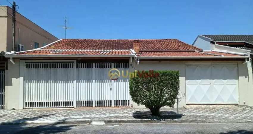 Casa com 3 dormitórios à venda, 220 m² por R$ 580.000,00 - Vila São Geraldo - Taubaté/SP