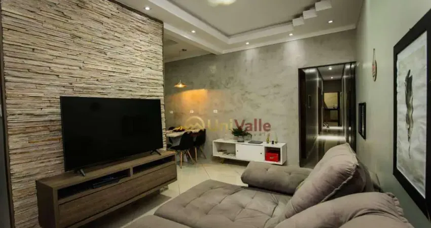 Casa com 3 dormitórios à venda, 132 m² por R$ 640.000 - Piracangaguá (Chácara Flórida) - Taubaté/SP