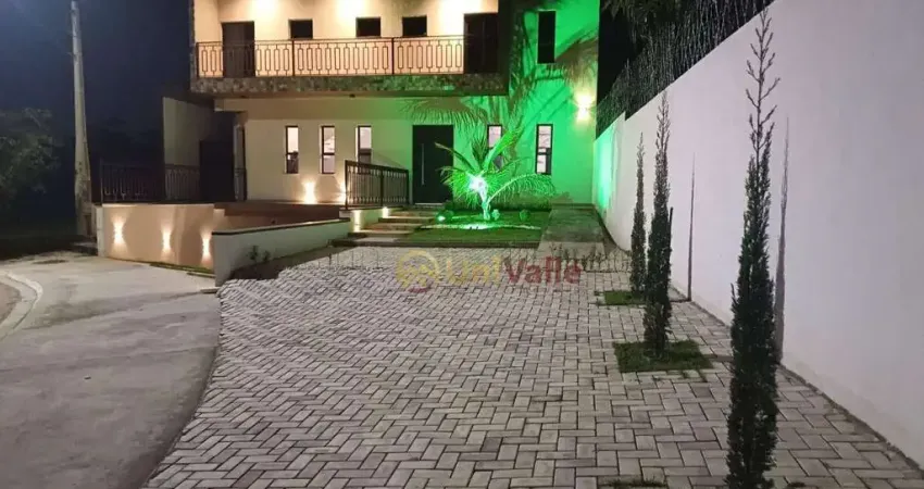 Casa com 3 dormitórios à venda, 283 m² por R$ 1.530.000 - Quiririm - Taubaté/SP