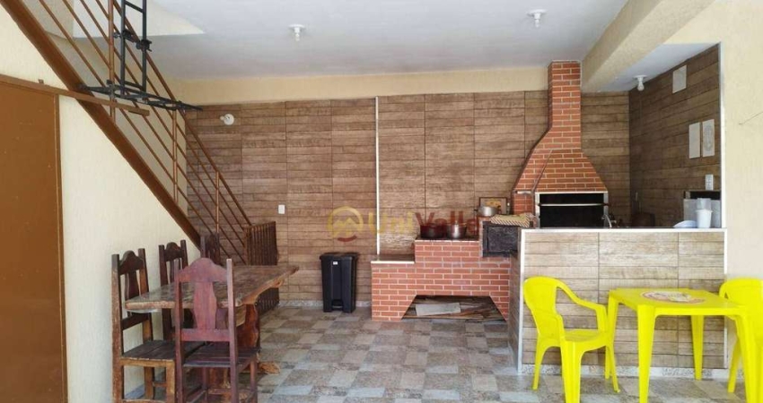 Sobrado com 4 dormitórios à venda, 1 m² por R$ 715.000 - Flor Do Vale - Tremembé/SP