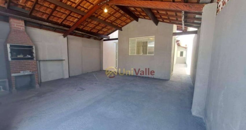 Casa com 3 dormitórios para alugar, 114 m² por R$ 1.535/mês - Mantiqueira - Pindamonhangaba/SP