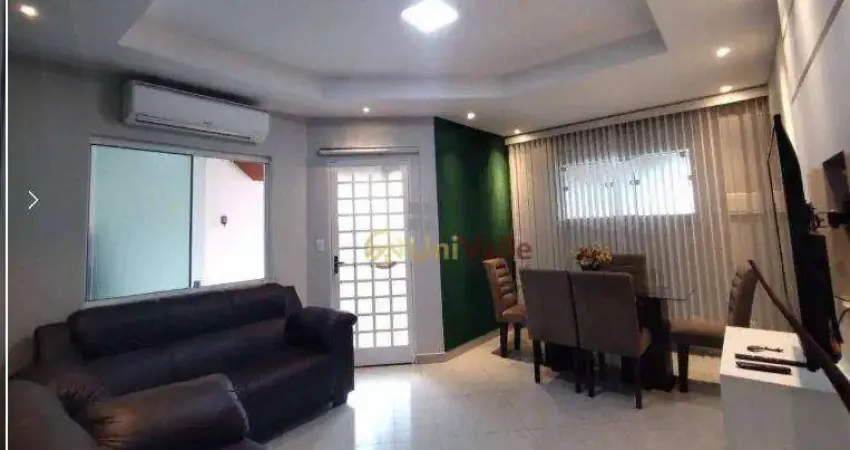 Casa com 2 dormitórios à venda, 65 m² por R$ 375.000 - Condomínio Vila Verde - Taubaté/SP