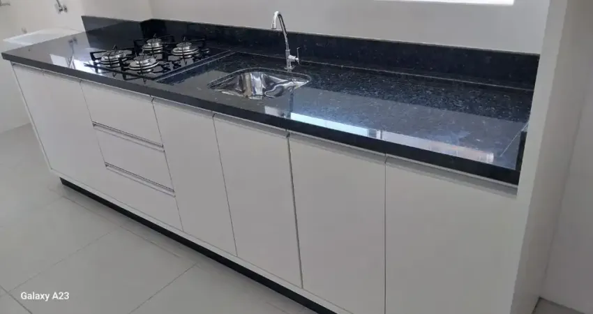 Aptos C/Suite/ semi mobiliado .