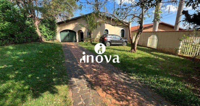 Casa à venda, 4 quartos, 1 suíte, 3 vagas, Frei Eugênio - Uberaba/MG