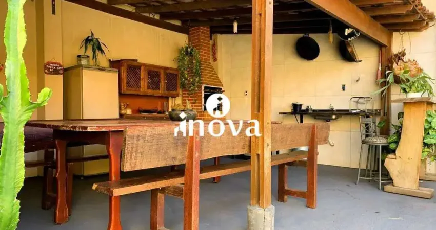 Casa à venda, 3 quartos, 4 vagas, Palmeiras,Residencial - Uberaba/MG