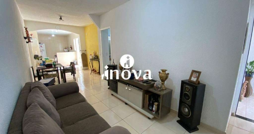 Casa à venda no Condomínio Terra Nova.