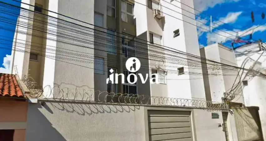 Apartamento com 2 quartos à venda no Olinda, Uberaba 