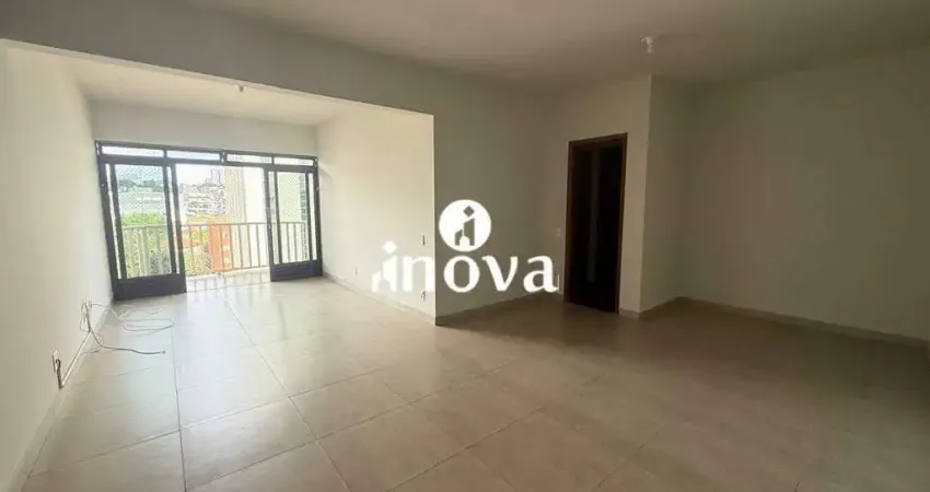 Apartamento com 3 quartos à venda no Bom Retiro, Uberaba 