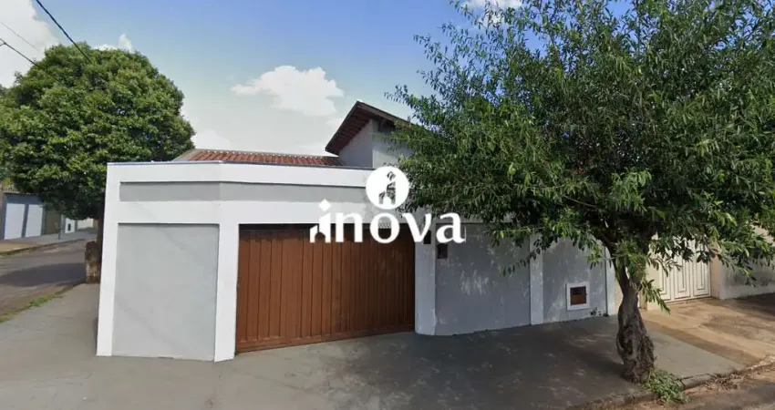 Casa com 3 quartos à venda no Portal Beija Flor, Uberaba 