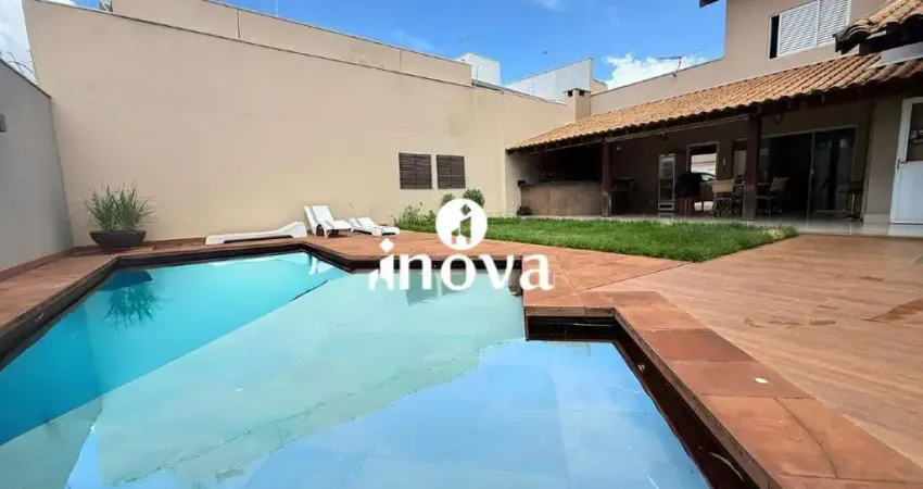 Casa com 4 quartos à venda na Cidade Jardim, Uberaba 
