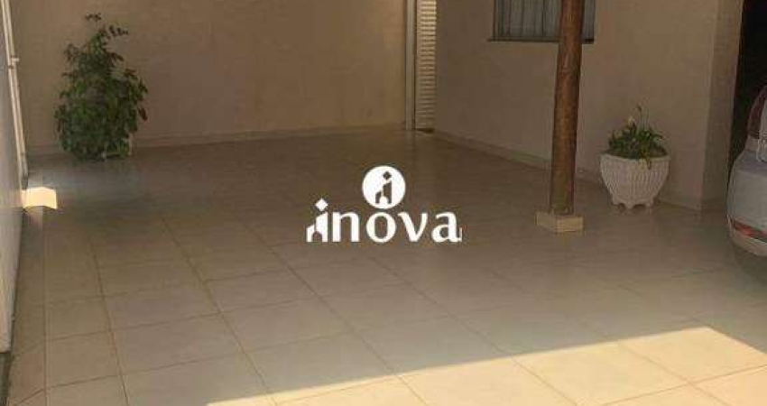 Casa com 3 quartos à venda no Jardim Elza Amuí IV, Uberaba 