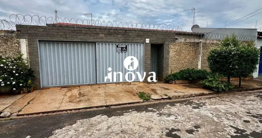 Casa com 4 quartos à venda no Josa Bernardino I, Uberaba 