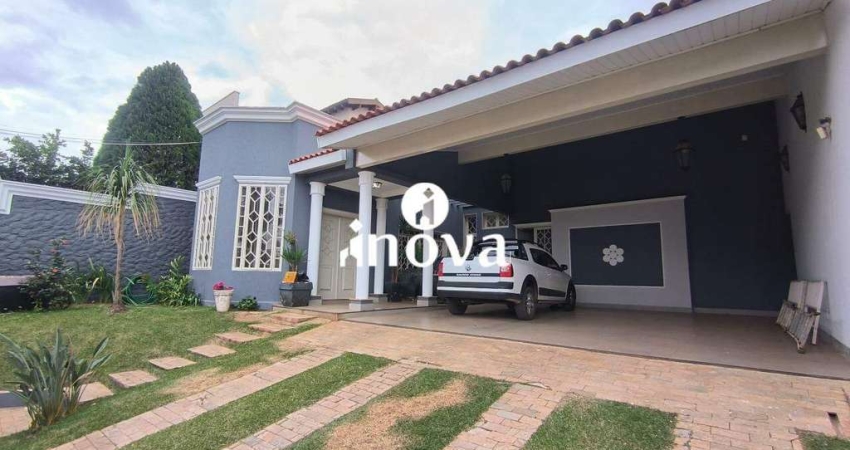 Casa com 4 quartos à venda no Parque do Mirante, Uberaba 