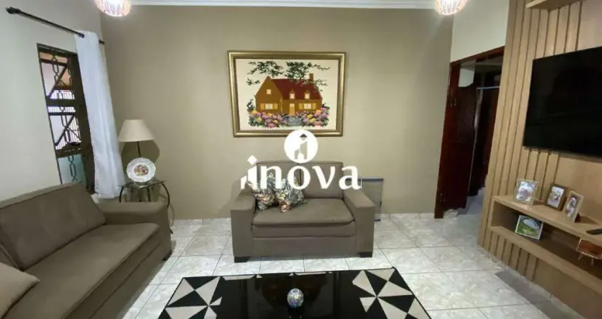 Casa com 3 quartos à venda no Conjunto Uberaba, Uberaba 