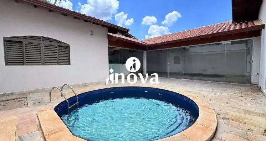 Casa em condomínio fechado com 6 quartos para alugar no Mercês, Uberaba 