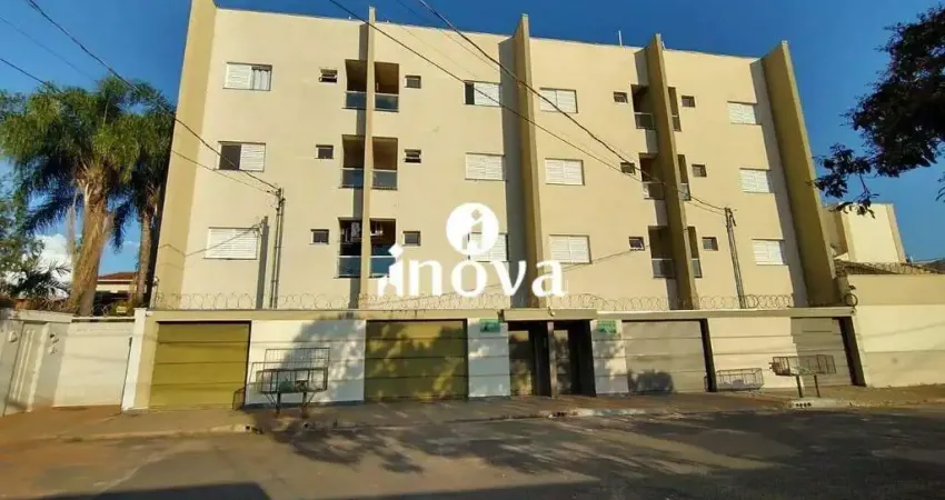 Apartamento com 2 quartos para alugar no Olinda, Uberaba 