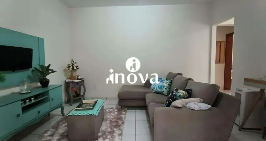 Casa com 2 quartos à venda no Jardim Esplanada, Uberaba 