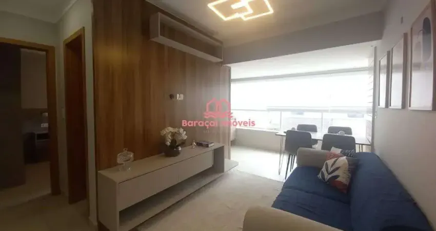 Apartamento à Venda em Vila Guilhermina, Praia Grande - SP