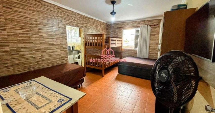 kitnet com 1 Quarto à venda, 200 metros do mar , 25m² por R$165.000- Aviação- PG