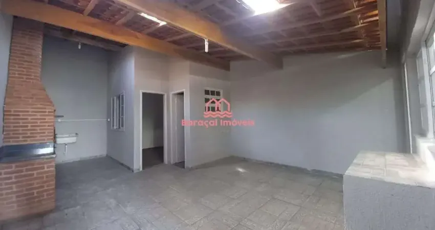 Casa à Venda em Vila Guilhermina, Praia Grande - SP