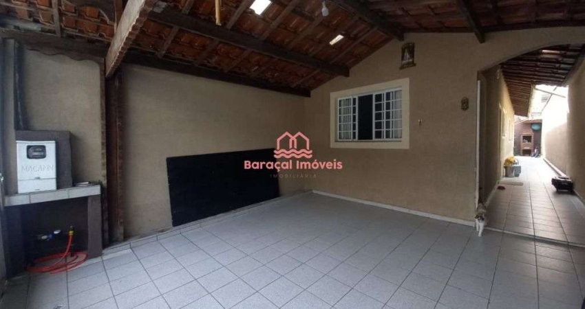 Casa à Venda em Vila Guilhermina, Praia Grande - SP