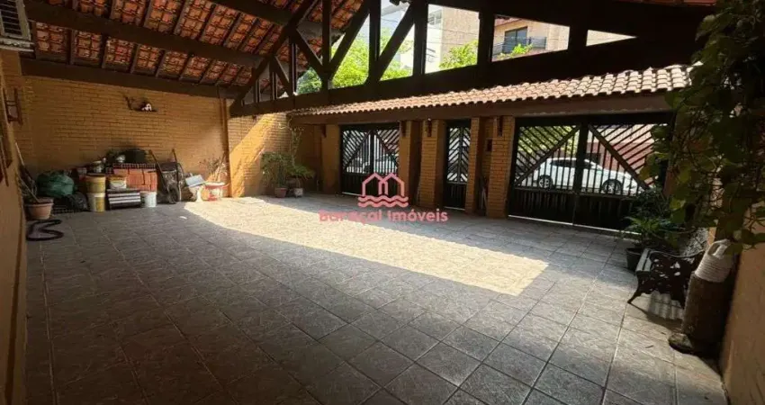 Casa com 3 Quartos  à venda, 300 m² por R$ 1.250.000 - Aviação - Praia Grande/SP