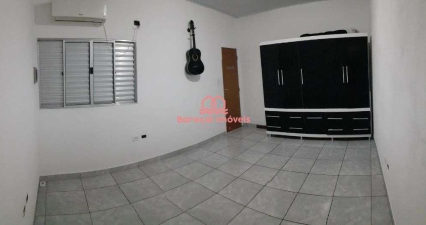 Casa com 2 quartos à venda na Rua Juriti, 167, Tupi, Praia Grande