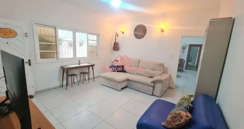 Casa à Venda em Tupi, Praia Grande - SP