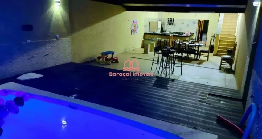 Sobrado à Venda em Boqueirão, Praia Grande - SP