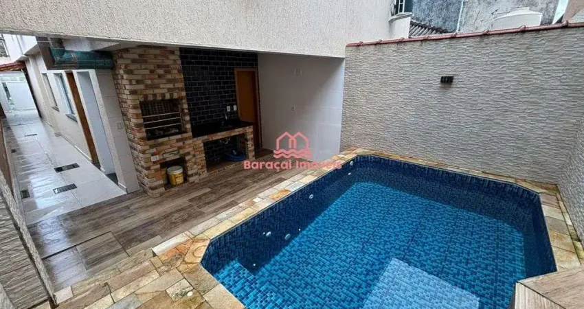 Lindo Sobrado com PISCINA  à Venda em Ocian, Praia Grande - SP
