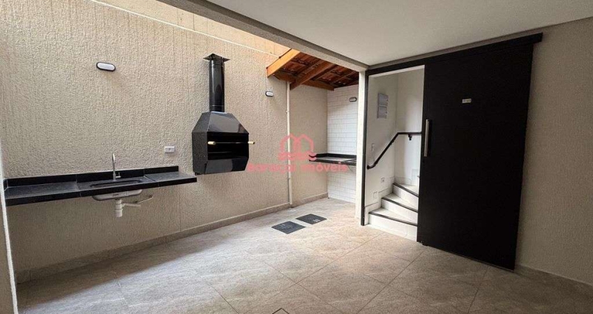 Sobrado Triplex 200 metros do Mar à Venda em  Vila Tupi, Praia Grande - SP