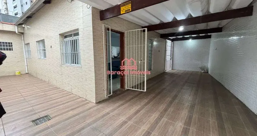 Casa a 200 METROS DO MAR  com 2 quartos à venda, 140 m² por R$460.000 - Aviação