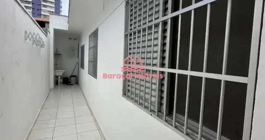 Casa geminada à venda na guilhermina,  3 quartos, 2 suítes,  perto da praia