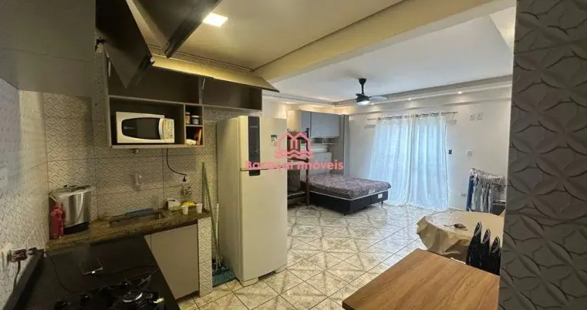 Kitnet com sacada mobiliada para alugar definitivo na ocian - praia grande/sp.