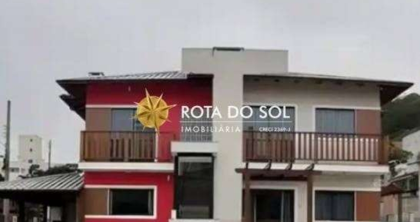 Residencial à venda com 6 apartamentos na Praia de Bombinnhas estilo Lofit