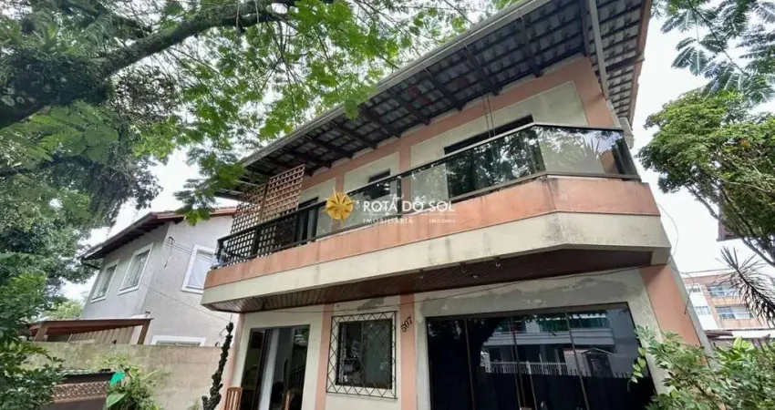 Terreno de quadra com 2 casas à venda Bombas Bombinhas SC