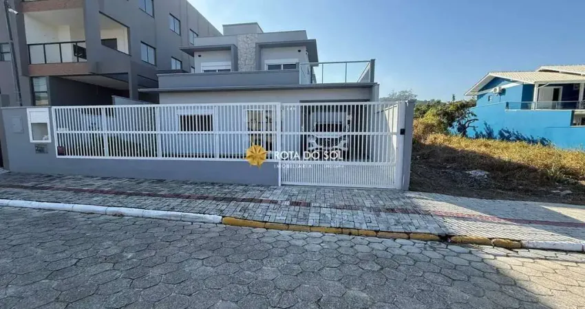 Casa com 6 quartos à venda em Zimbros, Bombinhas 