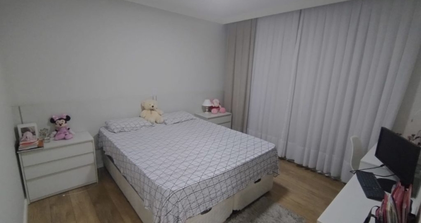 Apartamento com 3 quartos à venda no Jardim Maria Rosa