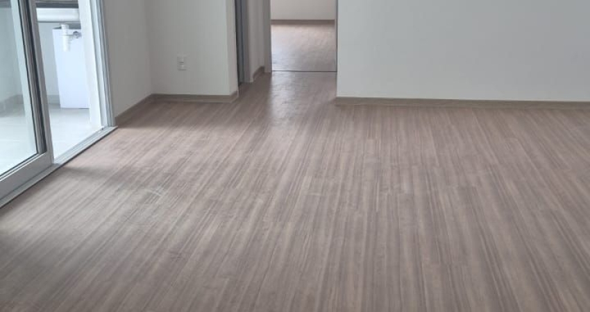 Apartamento com 3 quartos para alugar no Parque Esplanada Do Embu