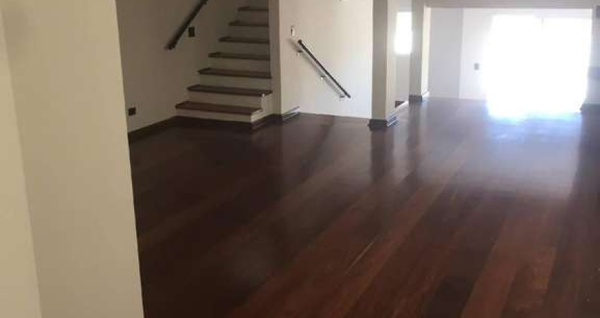 Sobrado para venda e locação no Residencial 6 - Alphaville